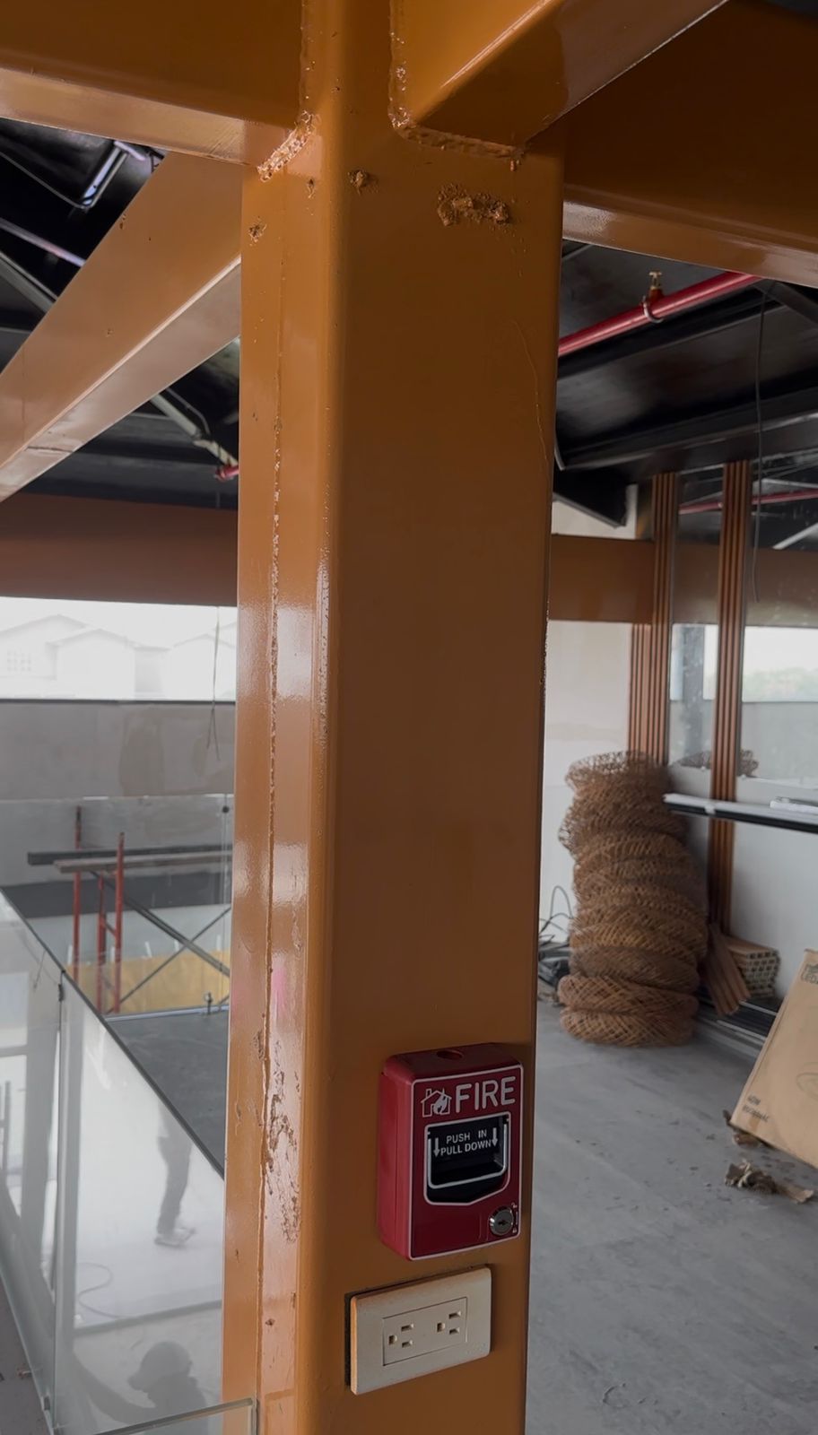 Detectores de humo - instalación en oficina